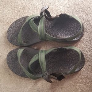 Mens Chaco sandals